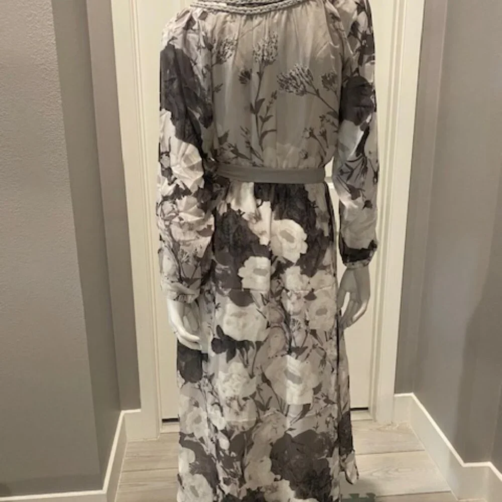 Badgley Mischka Gray & Cream Floral Maxi Dress Braided Neckline MEDIUM  NWT $160 - Picture 2 of 2